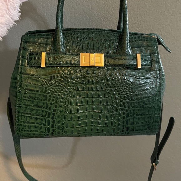 guy laroche tote bag